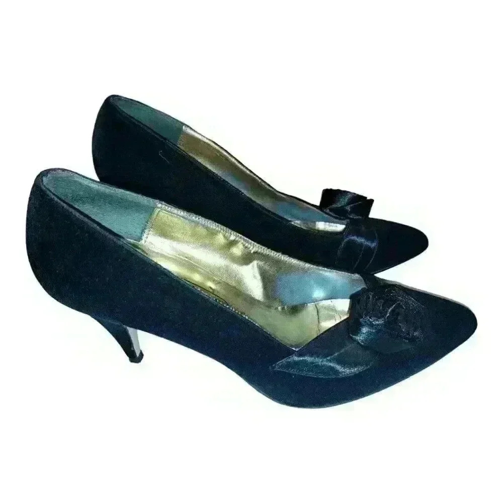 The Touch Of Nina Women's 9m Black Velvet Pumps Shoes Heels 3 1/2" Rose Flower